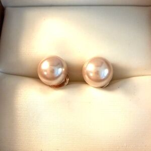 Henri Bendel Large Pearly Taupe Faux Pearl Stud Earrings